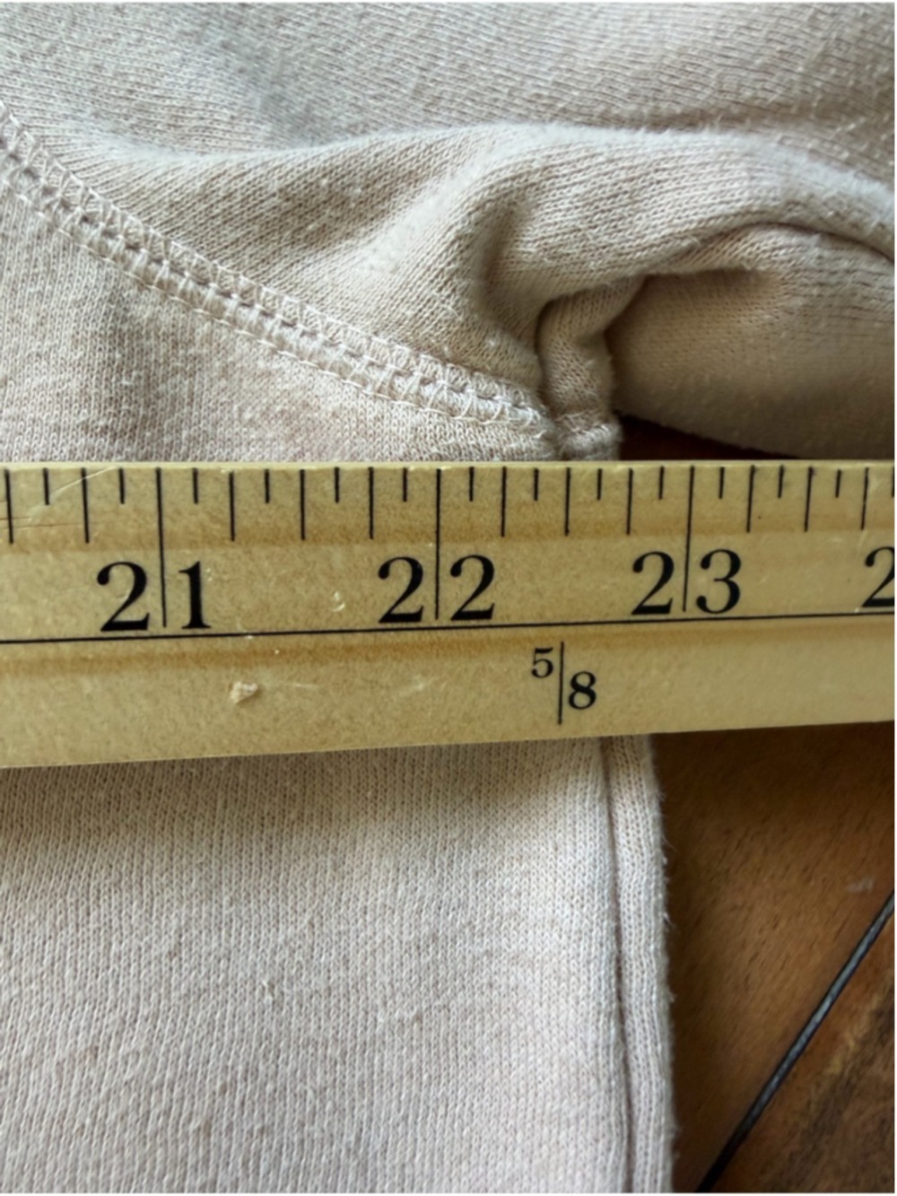 The North Face Women’s XL Beige Logo Crewneck Sweatshirt - Picture 8 of 9